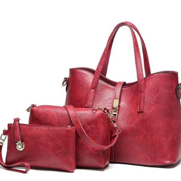 FREE SHIPPING - PURSE SET 3 PIECE RED - Picture 1 of 4